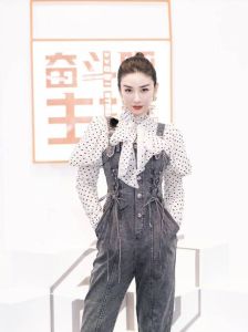 黄奕：从明星妈妈到舞台动力，女儿是她重返荧屏的源泉